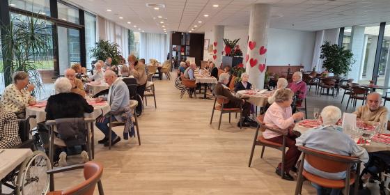 romantisch-valentijndiner-met-chef-koks-ignace-de-savoye-en-kris-desmidt-in-woonzorgcentrum-polderparel